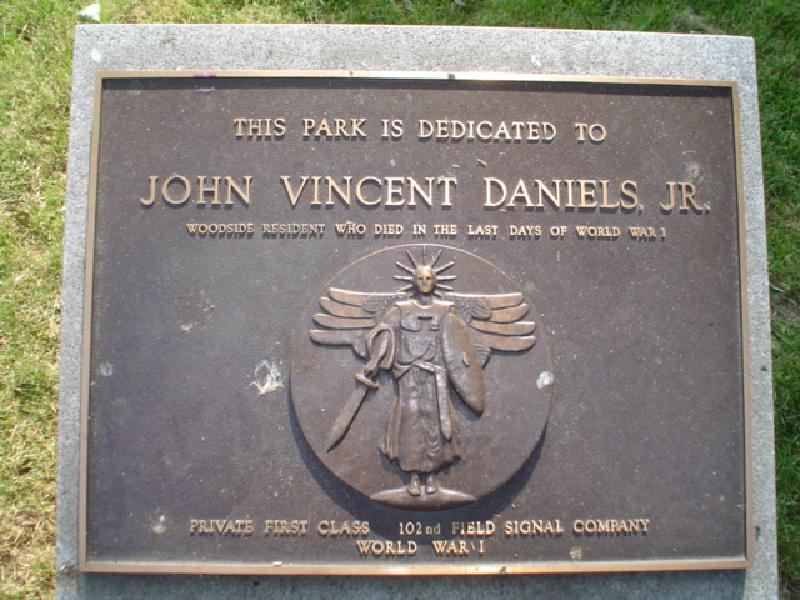 Zoom on the image : John Vincent Daniels Jr. Square